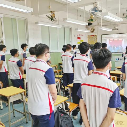广州市位置中国什么方向