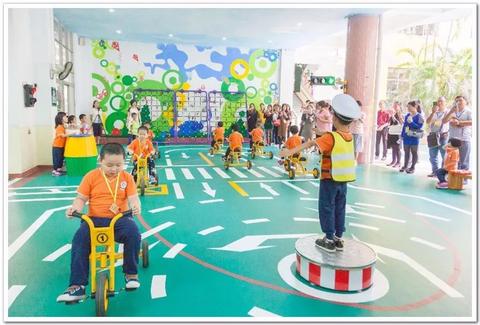 寓教于乐游戏风格图