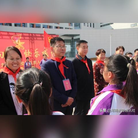 济南市卧龙小学在哪里