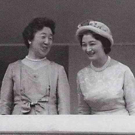 日本足球运动员歧视的长尾关键词有什么