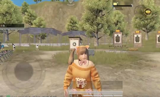 和平精英：实测黑猫皮肤游戏内效果，性感大橘在线露肩