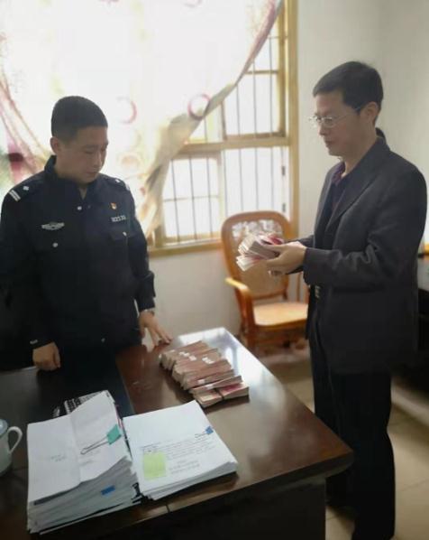 南昌一男子欠钱不还且注销了户口？法院调查真相将其拘留后还钱