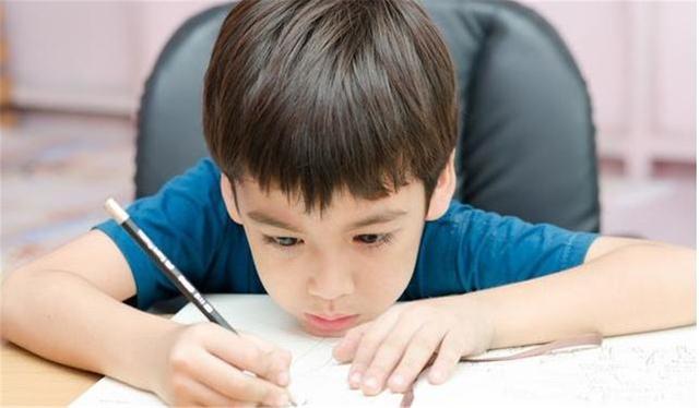 孩子学什么都是三分钟热度
