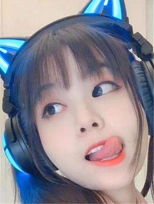 吃鸡一姐或易主，火线妹超团团成功上位！露脸+制服还是更吃香？
