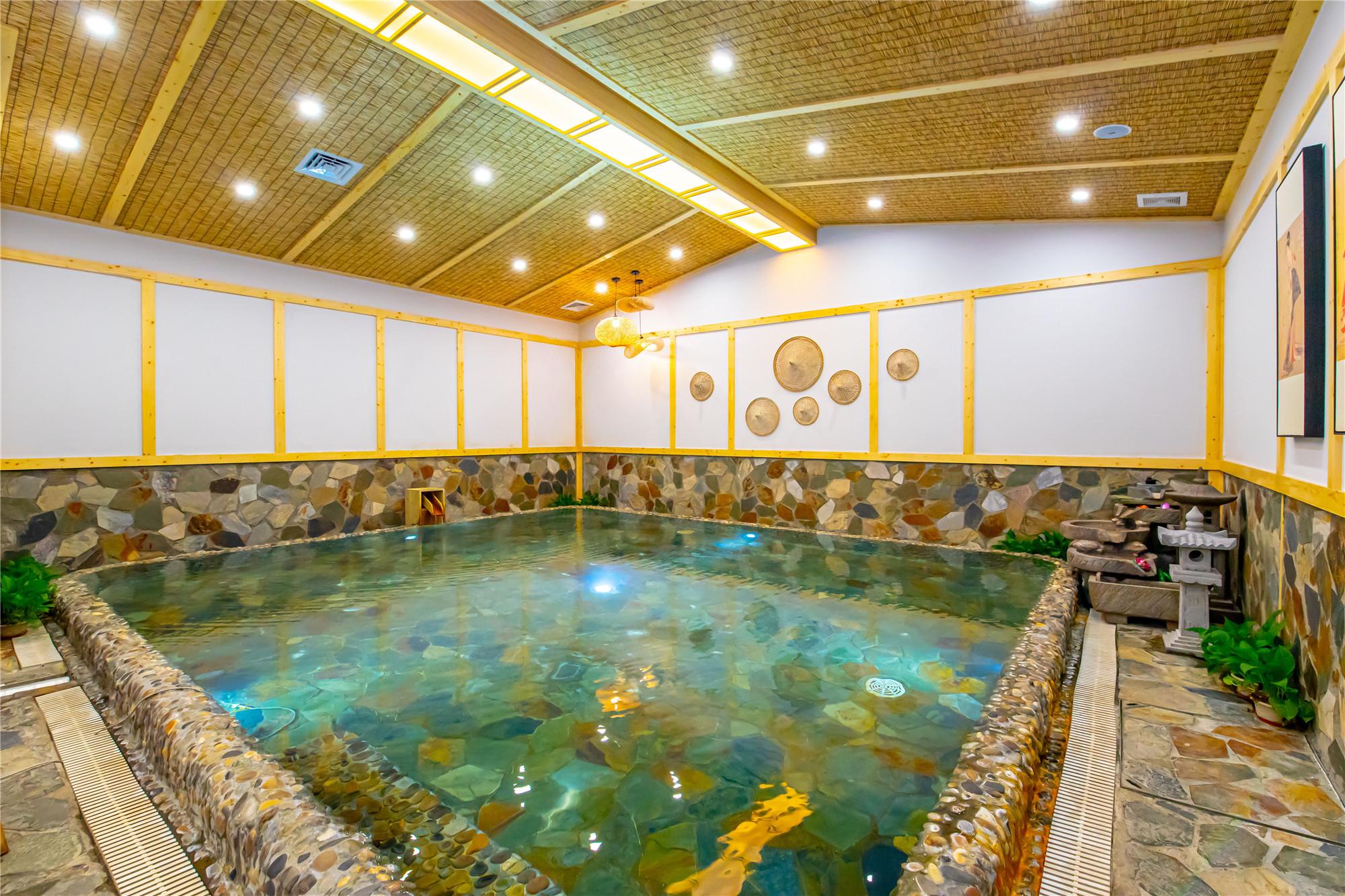 肇庆有什么美食酒店（肇庆端州区内有什么酒店）