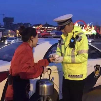 西安海底捞火锅招聘相关长尾关键词有哪些