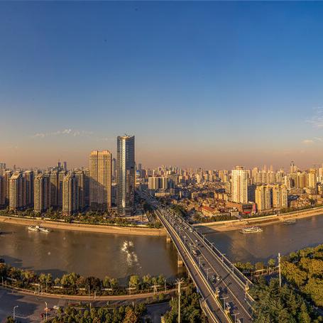 合肥和长沙市哪个大