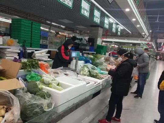 疫情对零售商影响有多大？有公司每天损失31万，还积压了2500万的年货