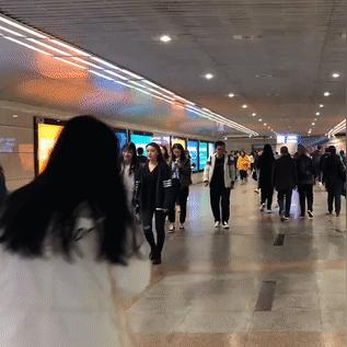 在西安从西大街开车去南大街可以走钟楼吗去东大街是不是满三人才可以走盘道？