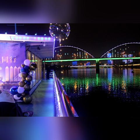 南宁哪里有比较好拍摄夜景的地方？