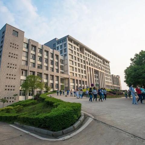 邵阳学院三个区哪个最好？