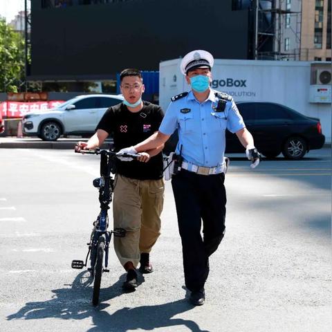 哈尔滨文明祭图片相关长尾关键词有哪些