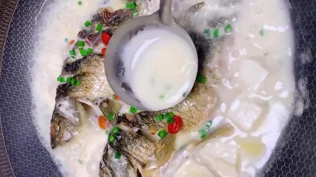 为什么喝鲫鱼汤奶水还是不多