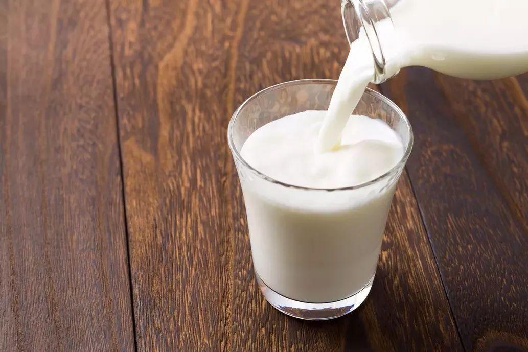 牛乳中氨基酸的含量(1毫升牛奶等于多少千克)