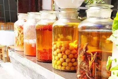 天门冬泡酒有什么功效及作用常吃枸杞对身体有什么好处