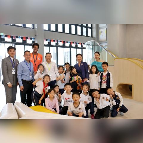 成都市区怎么去万汇中心