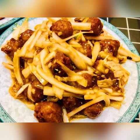 保定市哪里能吃到素颜鱼香肉丝