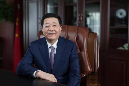 河北石家庄第一富豪：放弃铁饭碗创业，如今身价210亿