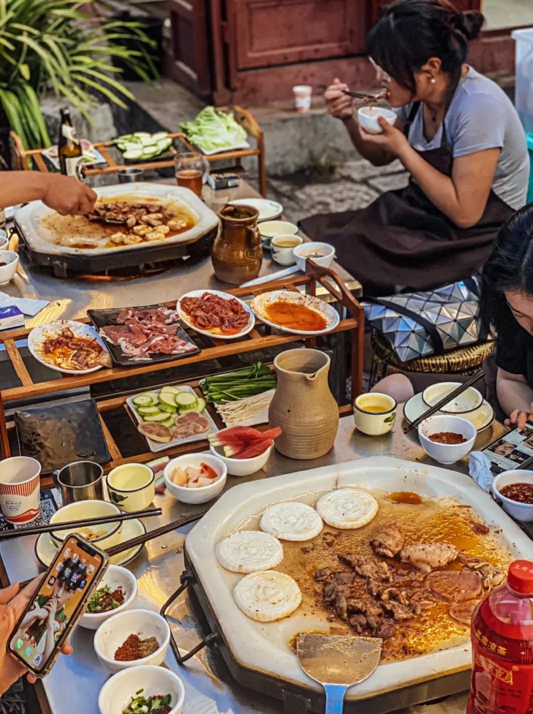云南有什么美食视频（说一说你心中认为云南最美的旅游景点有哪些）