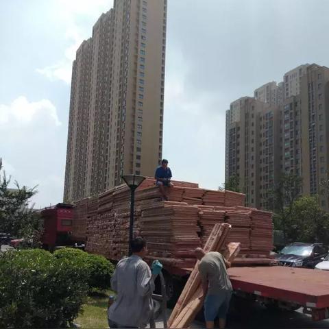 无锡市哪里买灯具的多