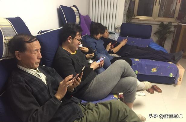 老人们为什么沉迷短视频