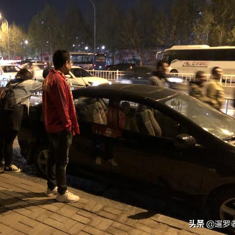 足球比赛画画教学视频的长尾关键词有哪些