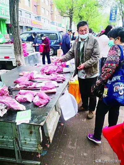 七台河：路边摊解决生计，更增添城市烟火气