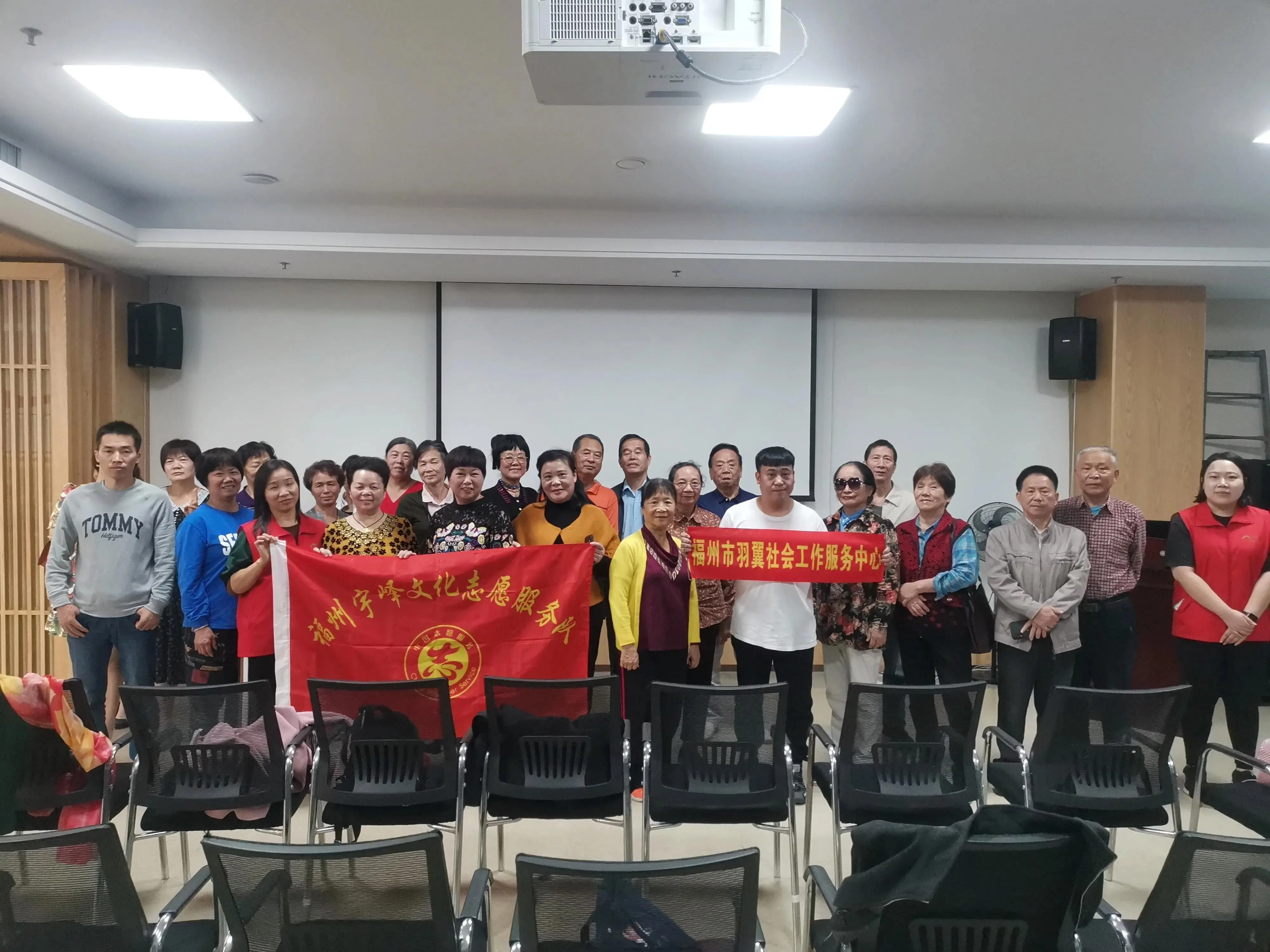 老年人有什么好的社群 老年人的社群如何互动的