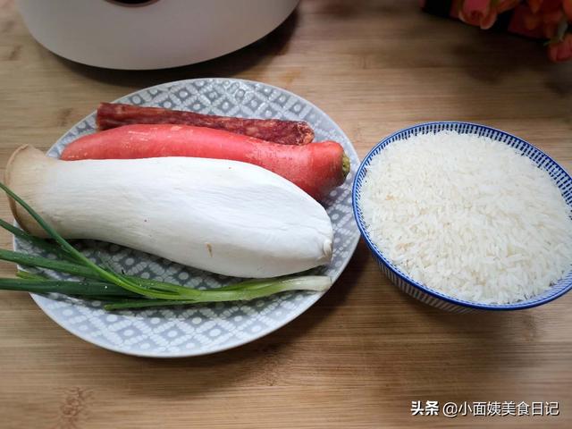香葱腊肠蛋炒饭的做法
