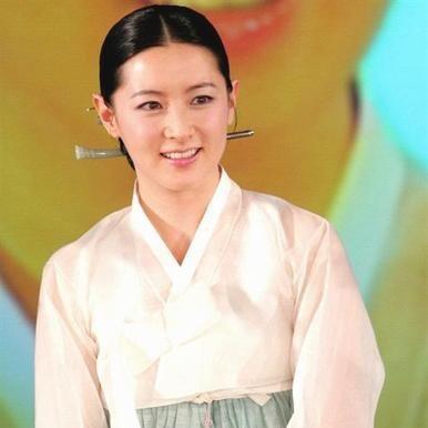 武汉穿衣穿什么衣服现在？