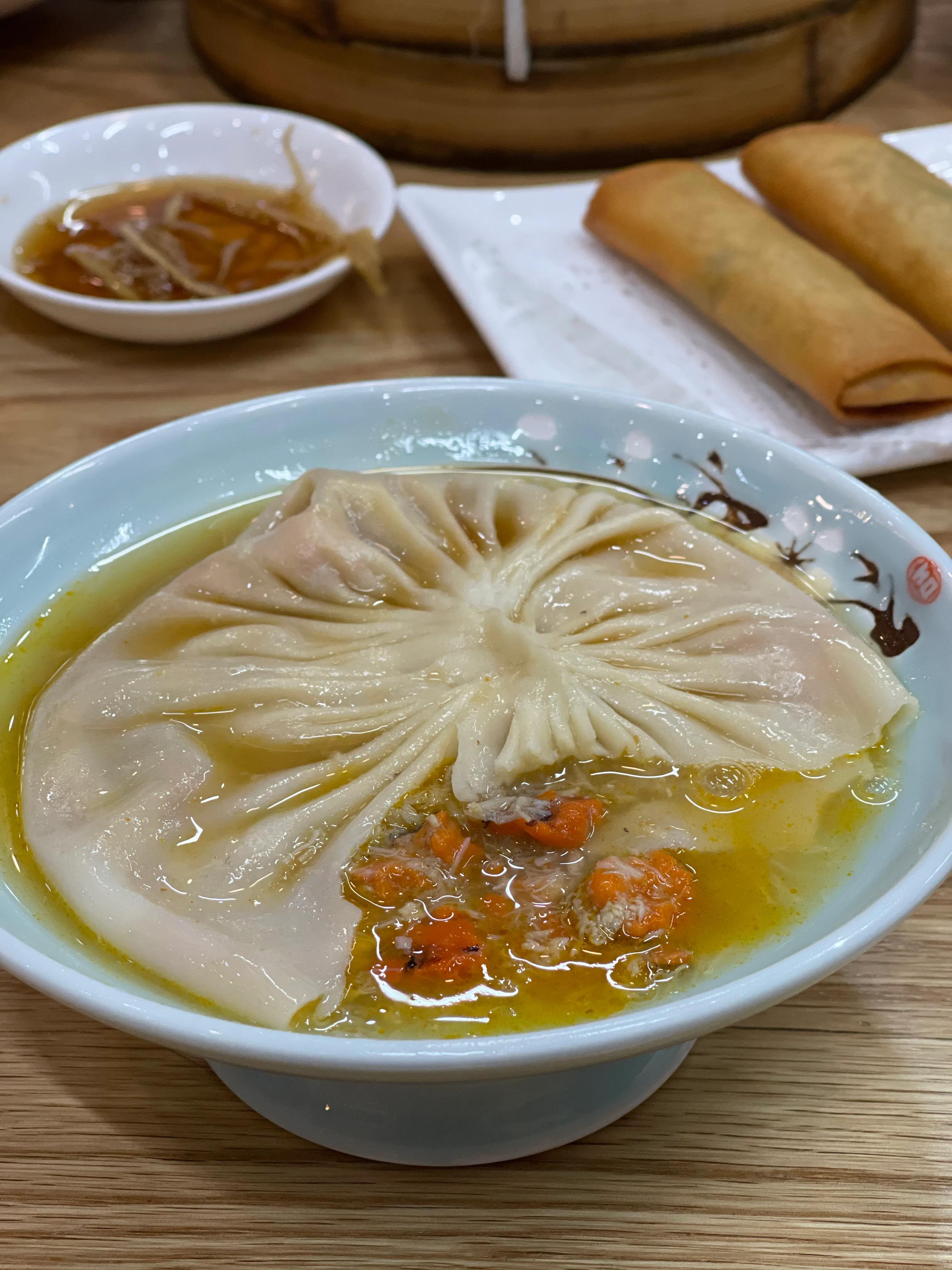 上海的什么美食有名（上海有什么特产或者独特点的礼物可以带回家）