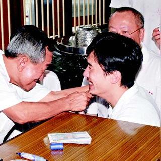 泰国白龙王为何不见张国荣(泰国白龙王说张国荣前世) 泰国白龙王为何不见张国荣(泰国白龙王说张国荣前世)