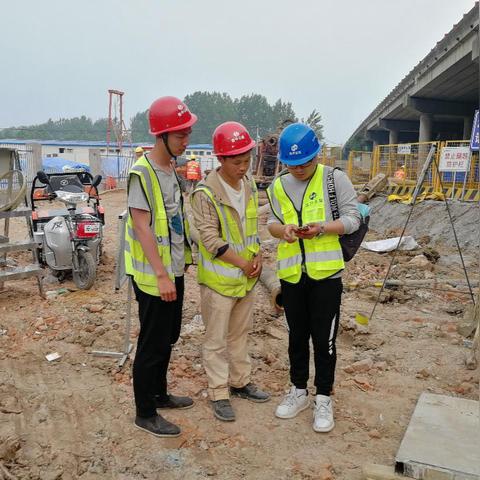 成都市施工员证怎么考