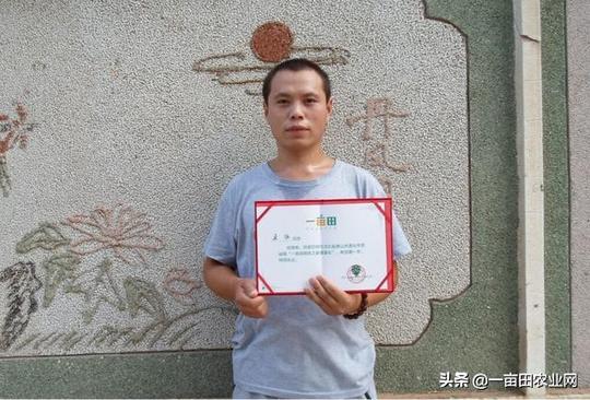 7年，从农村穷小子到年销1000万，他说：水果代办很有未来