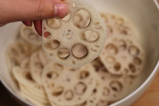藕能加工什么美食（怎样才能提高莲藕的品质）