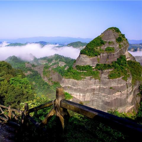 桂林市住哪里离景区近