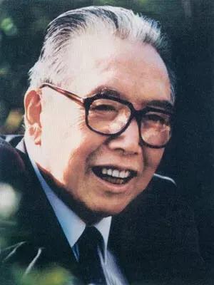 新中国历任“外交天团”的团长们