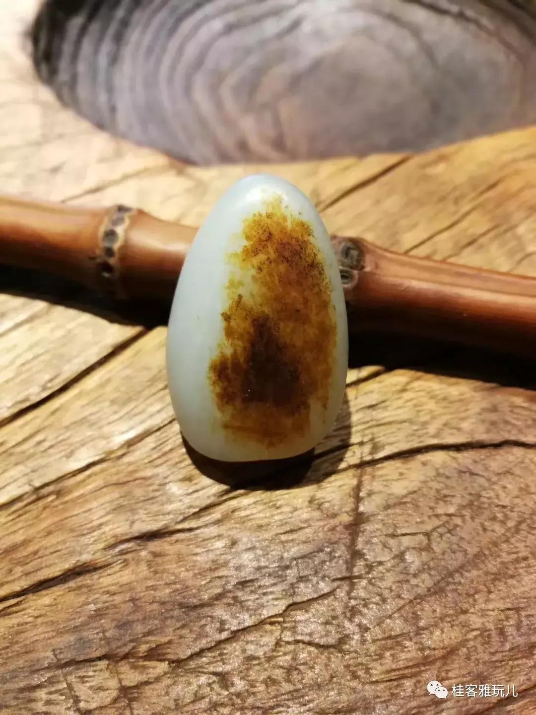 松籽料究竟是什么？一文带你揭开松籽料的神秘面纱