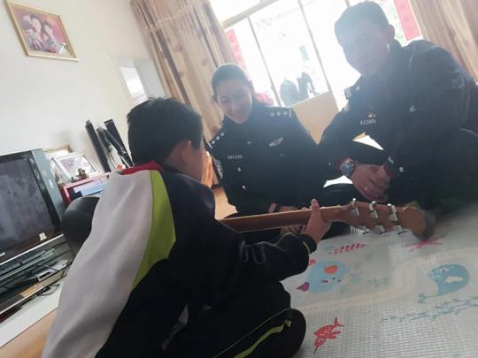 「怒江」你是我的守护神丨“六一”节，听警察爸妈和孩子说说心里话