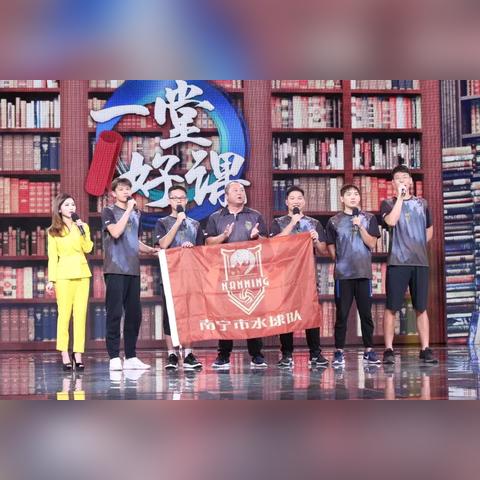 在南宁市想学游泳怎么办