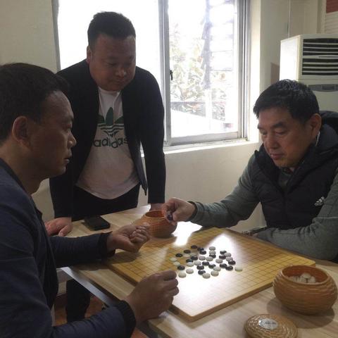 西安市怎么回汉中