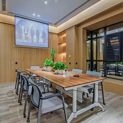 海底捞南宁会展中心的相关长尾关键词有哪些