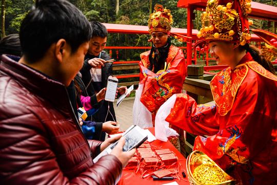 曾国藩：再缺钱，在这三方面舍得花，钱就会越赚越多！