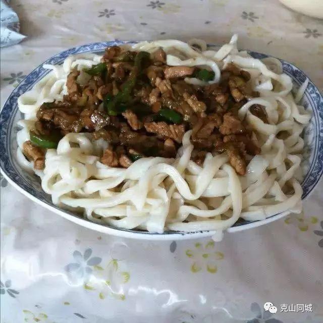 齐齐哈尔有什么特色美食（齐齐哈尔的烧烤烤肉真的那么好吃吗）