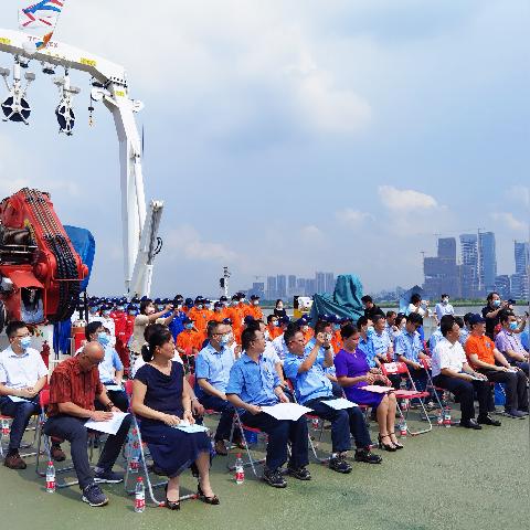 广州市与什么市相邻
