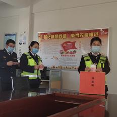 入团员难么？