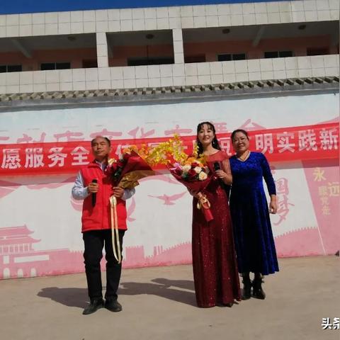 河南十月份穿什么衣服