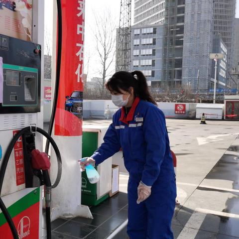 保定市北边加油站在哪里