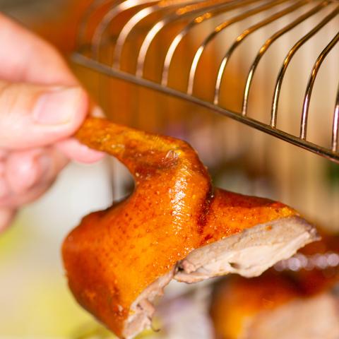 帝王蟹蒸多久.龙虾和帝王蟹蒸多久？