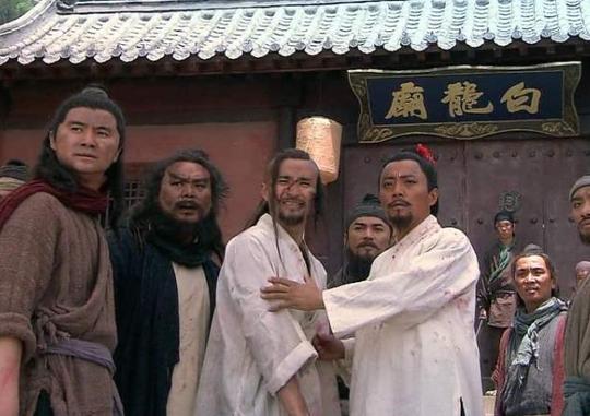 宋江最牛的一次空手套白狼，套牢了29位好汉，导致了晁盖最后出局